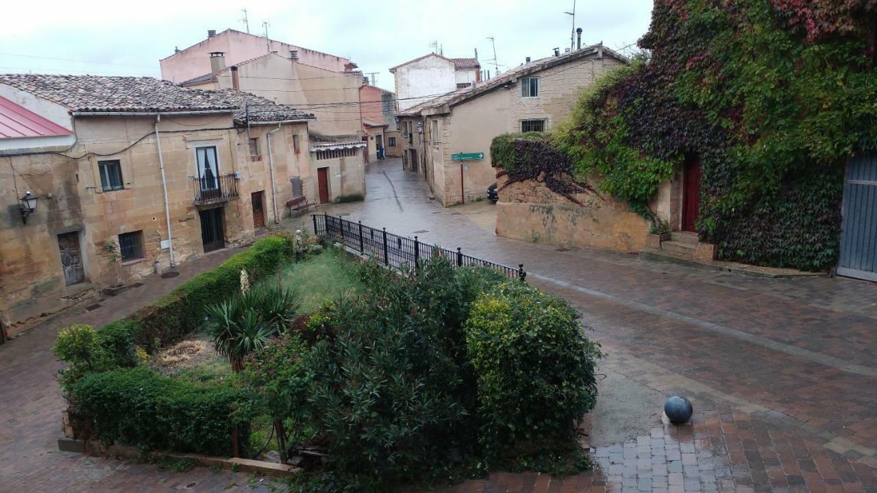 Апартаменти 75 Avenida De La Rioja Сан-Вісенте-де-ла-Сонсьєрра Екстер'єр фото
